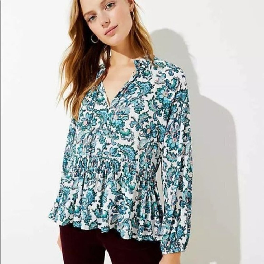LOFT NWT Floral Paisley Blouse XS White Teal Tie Neck Ruffle Hem Cottage